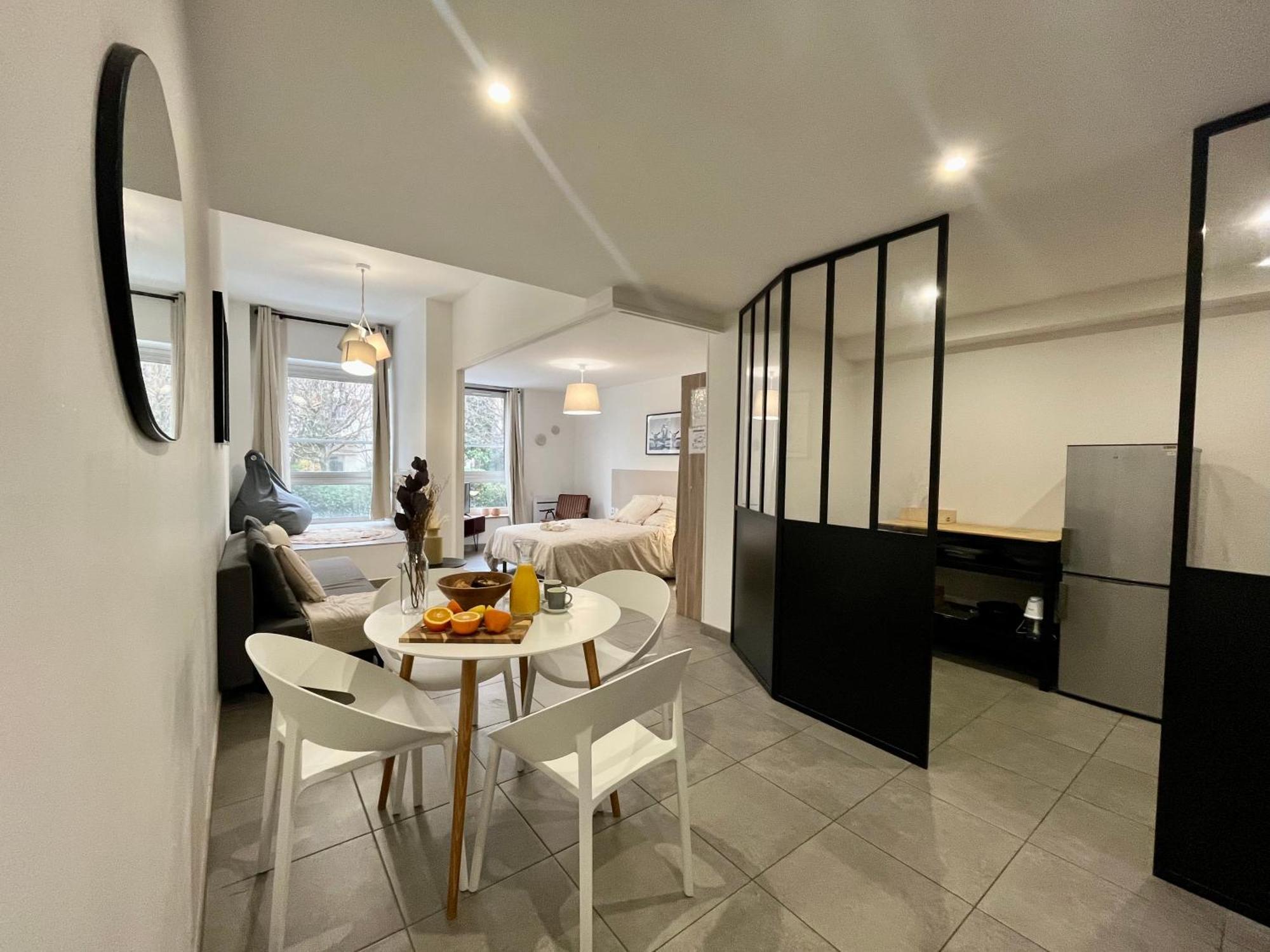 Suite Danbury Lyon Luaran gambar