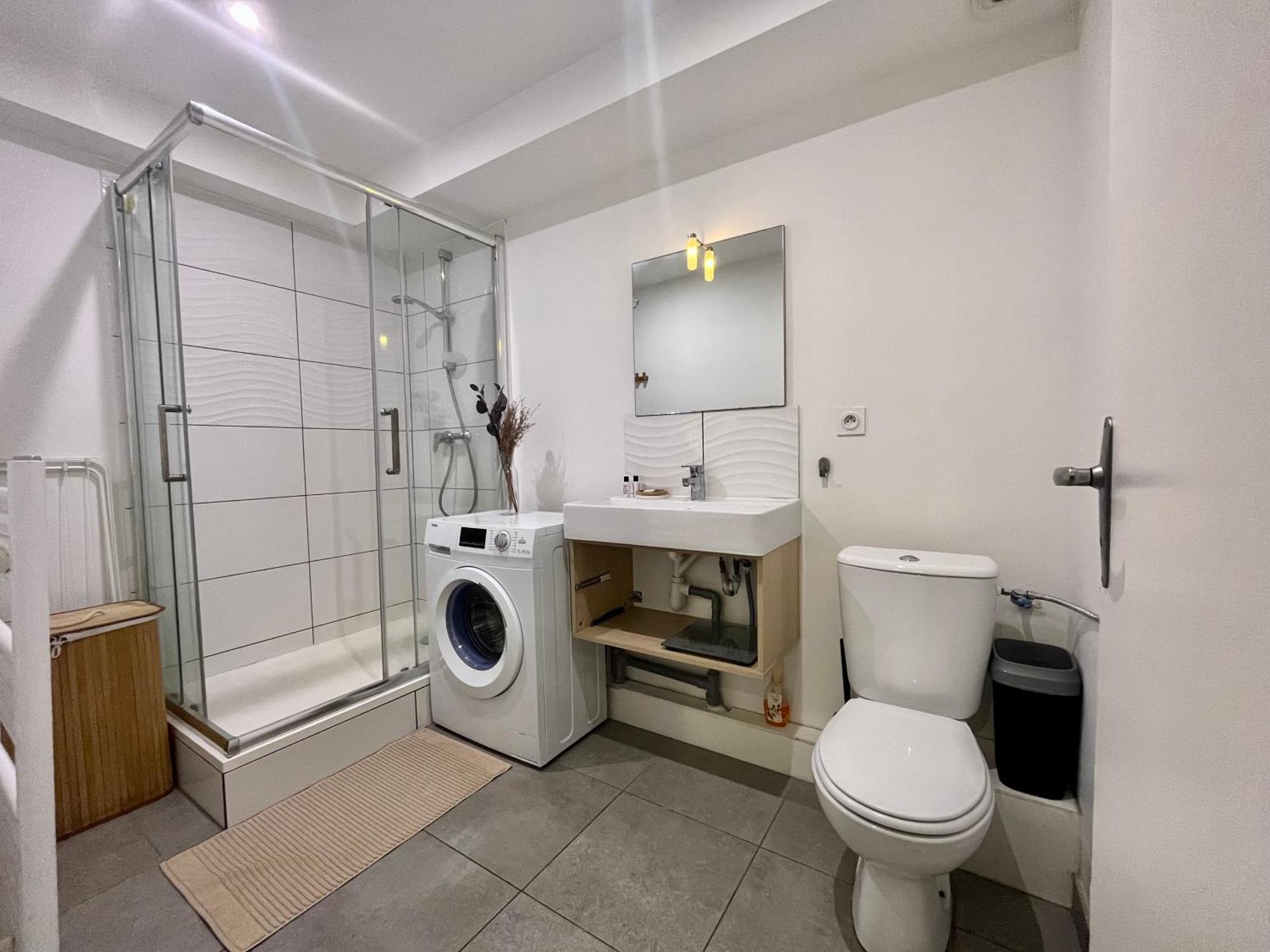 Suite Danbury Lyon Luaran gambar